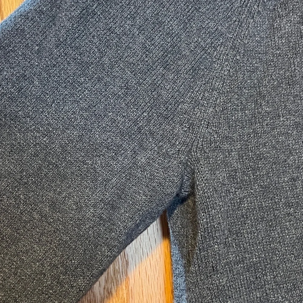 Banana Republic Dark Gray Sweater